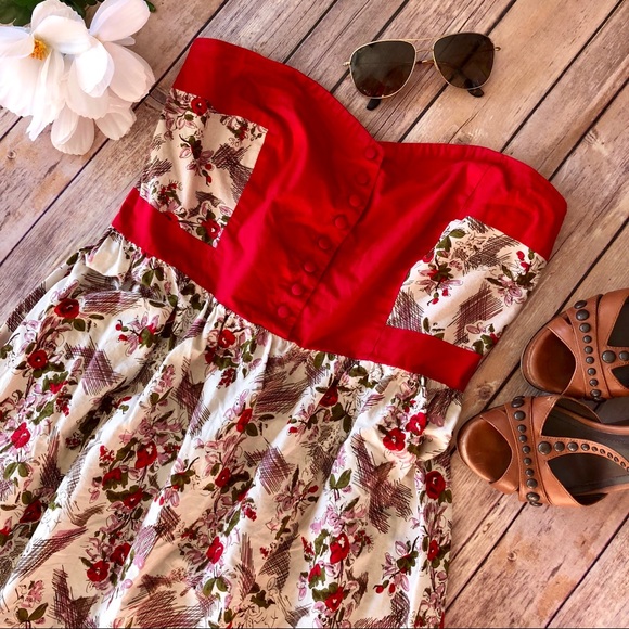 Kimchi Blue {Urban Outfitters} Strapless A-Line - Picture 2 of 7